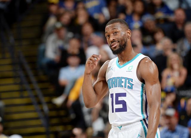 台上尤为明 台上尤为明