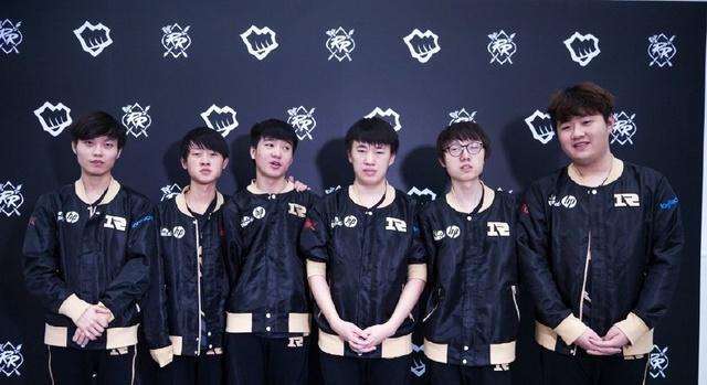 斯中心展开 斯中心展开