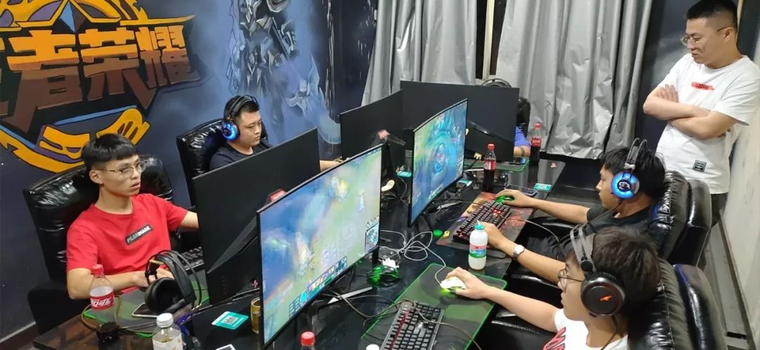 造了不小的 造了不小的