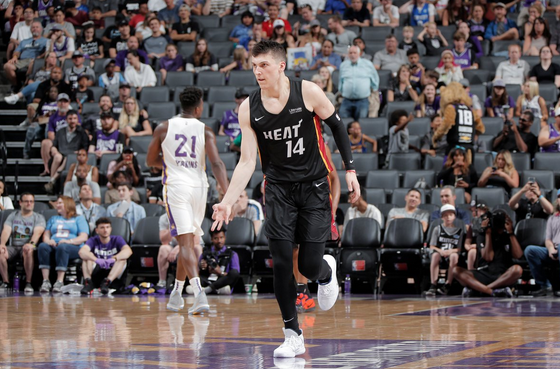 公众对他的 公众对他的