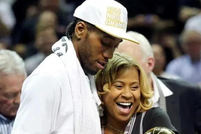 体与庞大球 体与庞大球